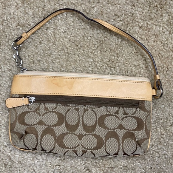 Coach Y2K Vintage Signature Pouch Beige Mini Purse Wristlet - Picture 3 of 5